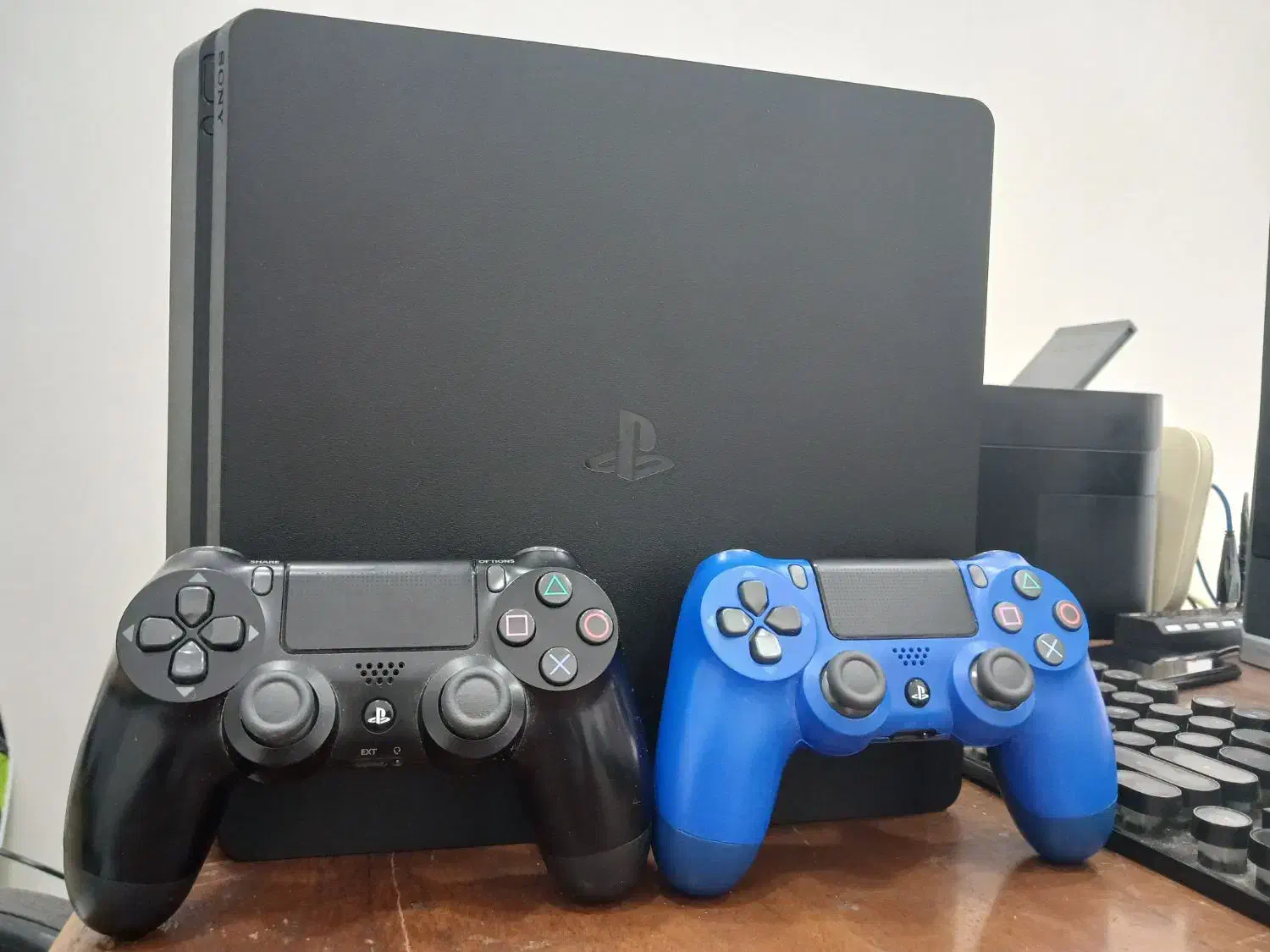 پی اس ۴ اسلیم ۱ ترا دیجیتال ریجن اوروپا دو دسته|کنسول، بازی ویدئویی و آنلاین|قائمشهر, |دیوار