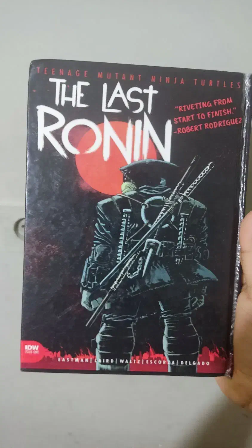 کمیک و مانگا|کتاب و مجله ادبی|گرگان, |دیوار