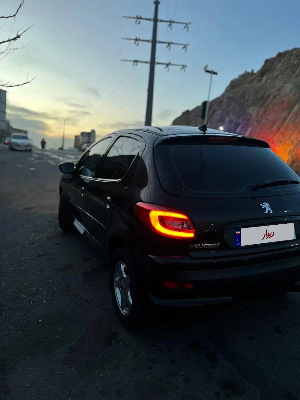 ۲۰۷ مشکی پانا ۱۴۰۱|خودرو سواری و وانت|قم, زنبیل آباد|دیوار