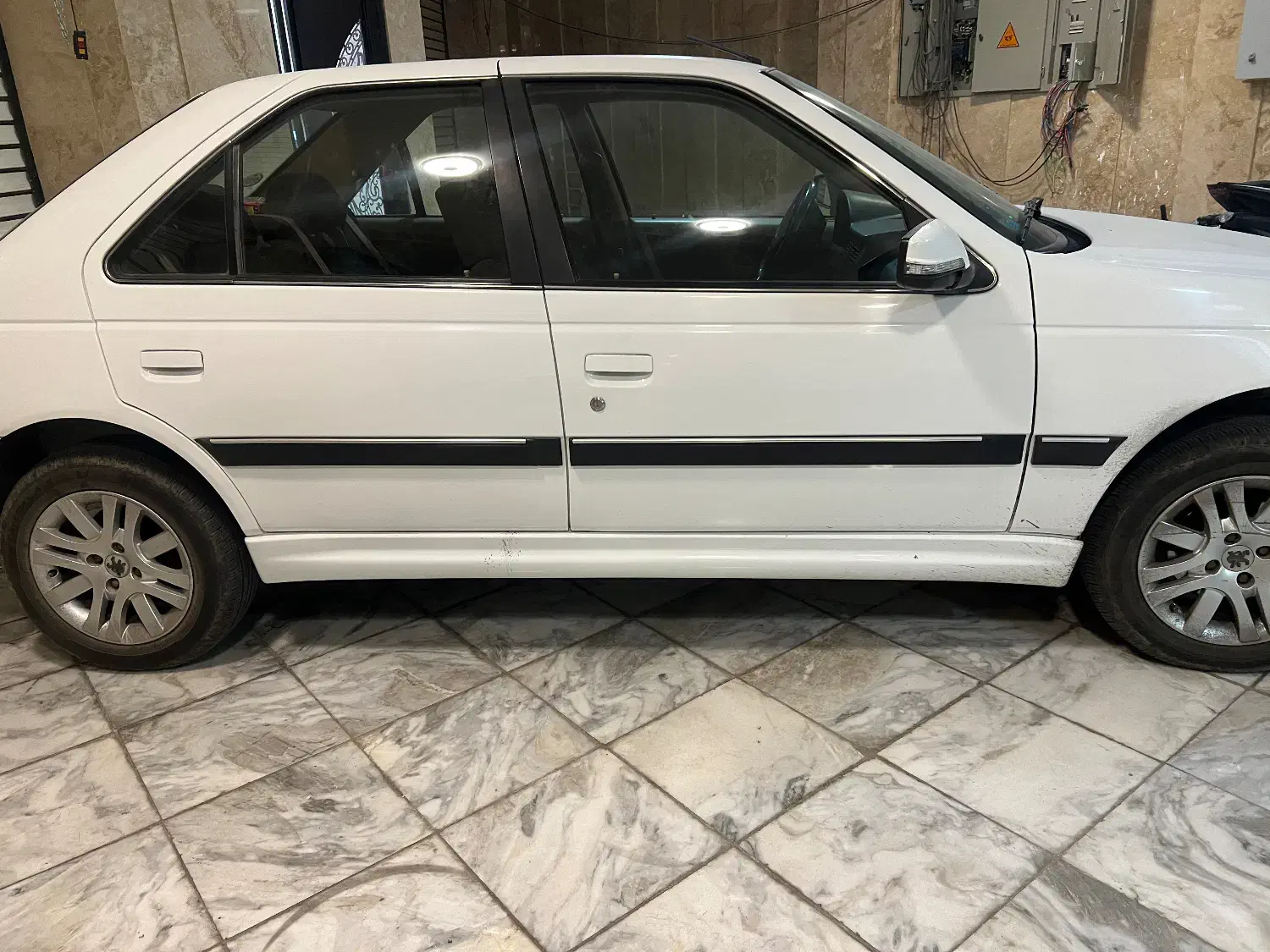 پژو پارس موتور جدید ۱۴۰۱|خودرو سواری و وانت|قم, میرزائیه|دیوار