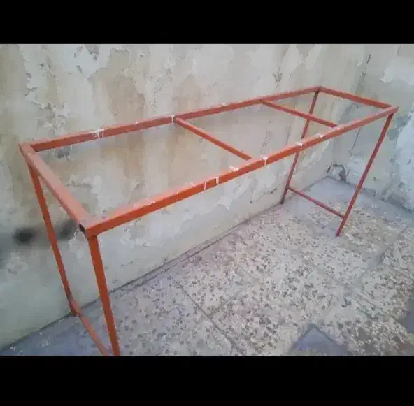 میز آهنی|میز و صندلی غذاخوری|خرمشهر, |دیوار