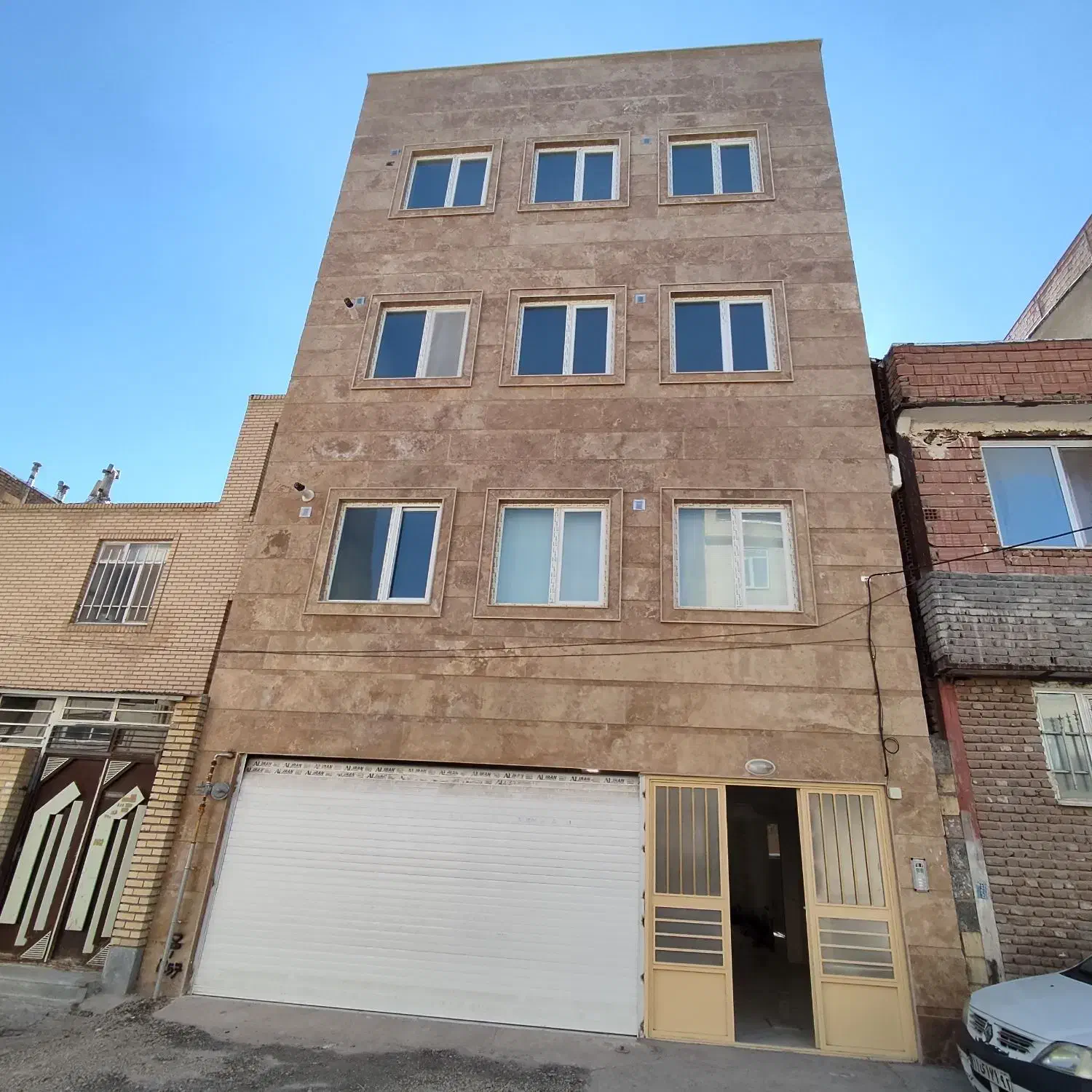 آسانسوردار3طبقه114mطبقه3+بهارخواب نبش خیابان زرناس|فروش آپارتمان|اردبیل, |دیوار