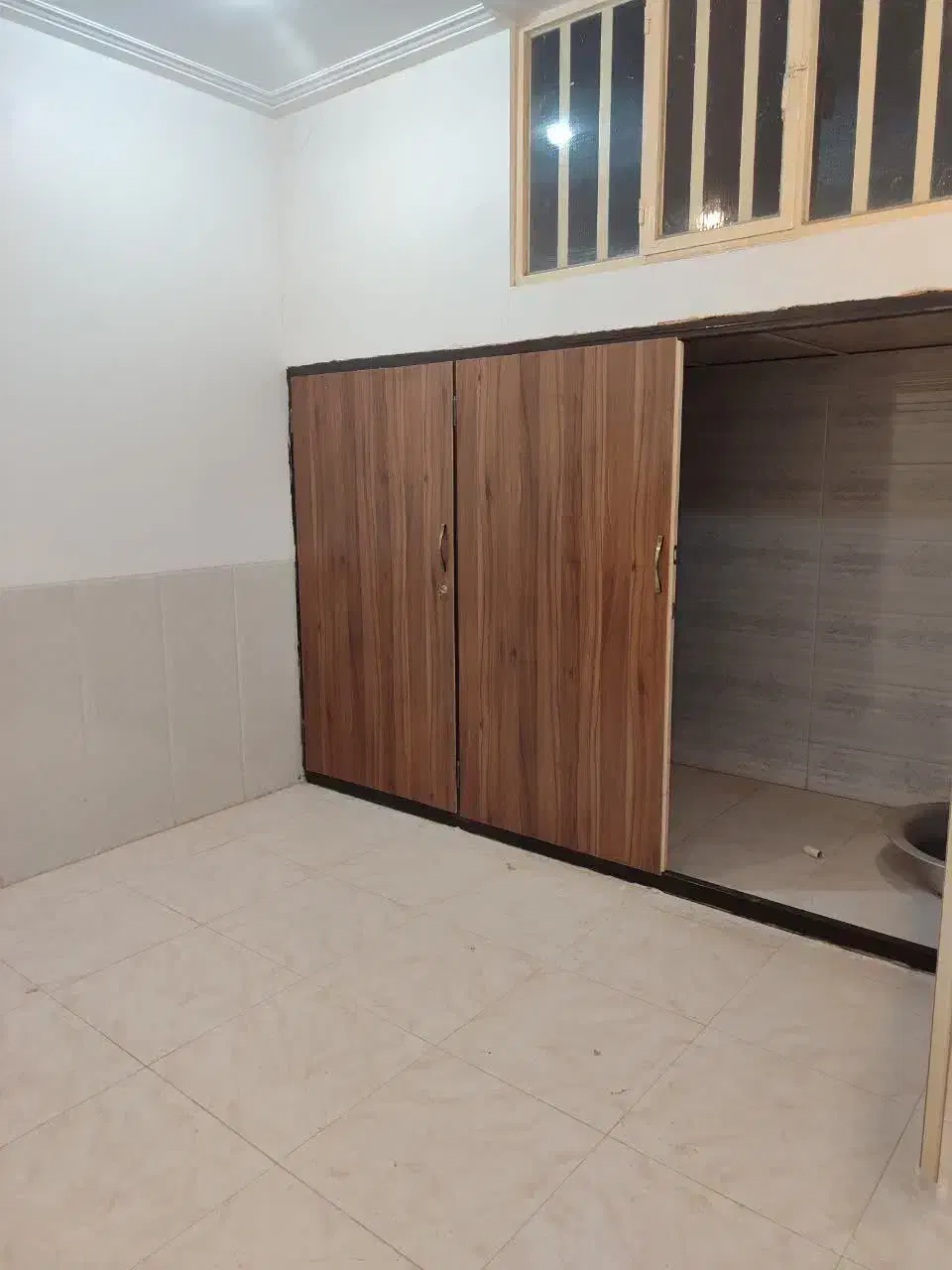 اجاره منزل همکف دربستی حیاط دارودومورد طبقه بالا|اجارهٔ خانه و ویلا|میبد, |دیوار