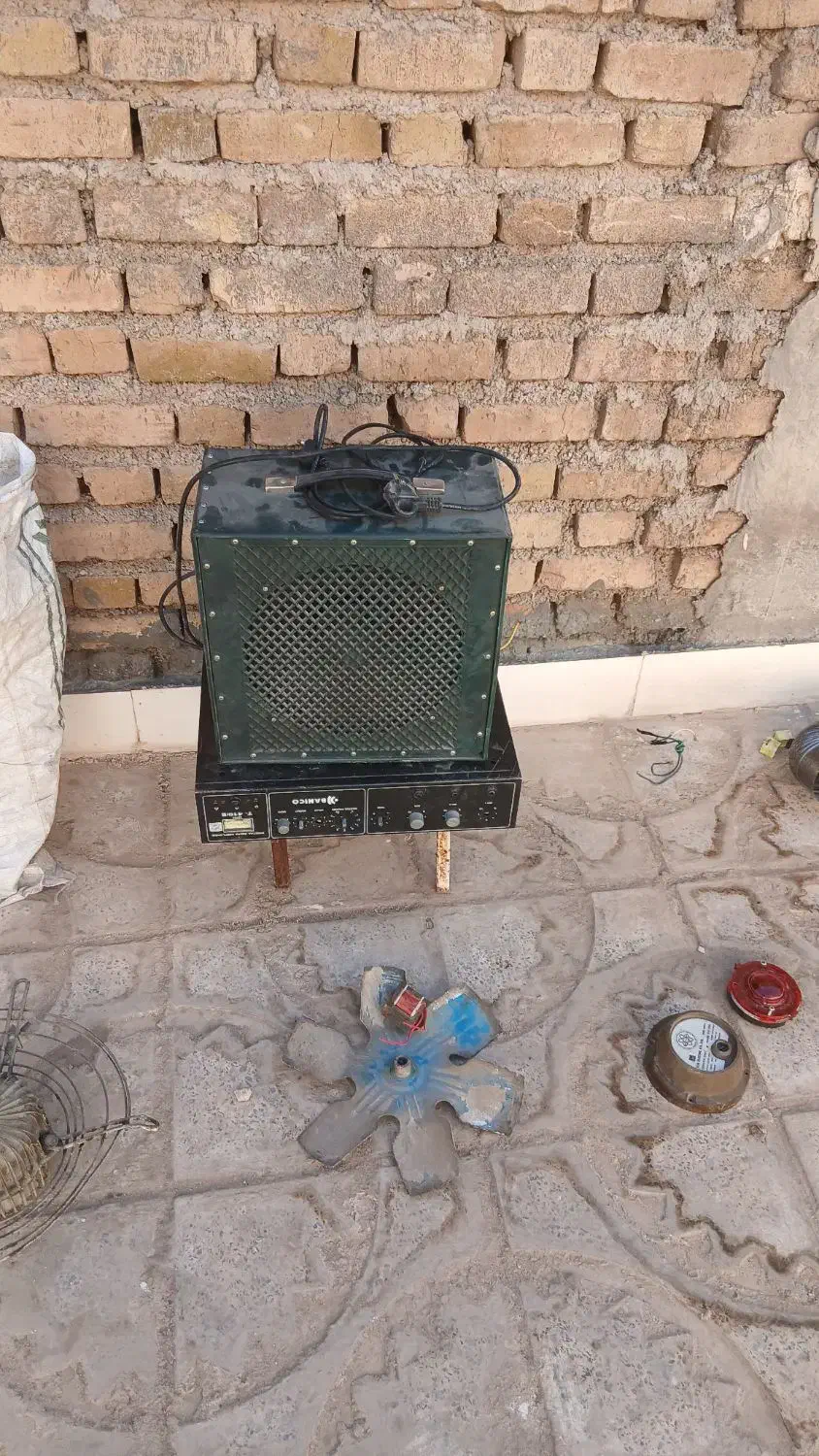 اسپیکر.بلنگو.اصل‌با‌‌کابل‌‌کامل|صوتی و تصویری|دره شهر, |دیوار