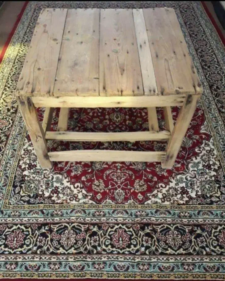 کرسی چوبی (قدیمی )|بخاری، هیتر، شومینه|سبزوار, کاشفی شمالی (دادگستری)|دیوار