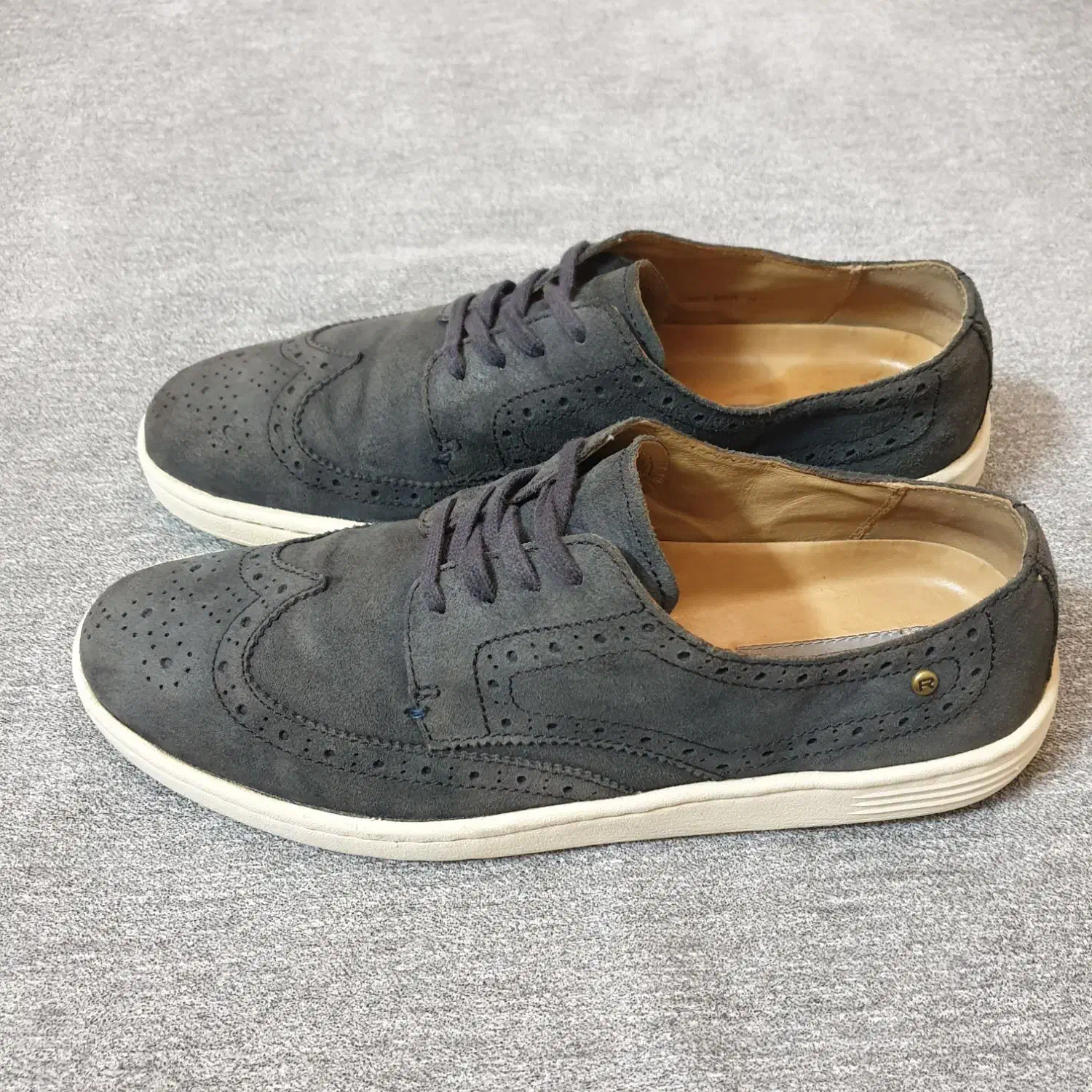 کفش مردانه regal انگلیس چرم اشبالت طبیعی سایز۴۲ ۴۳|کیف، کفش، کمربند|تهران, امین حضور|دیوار