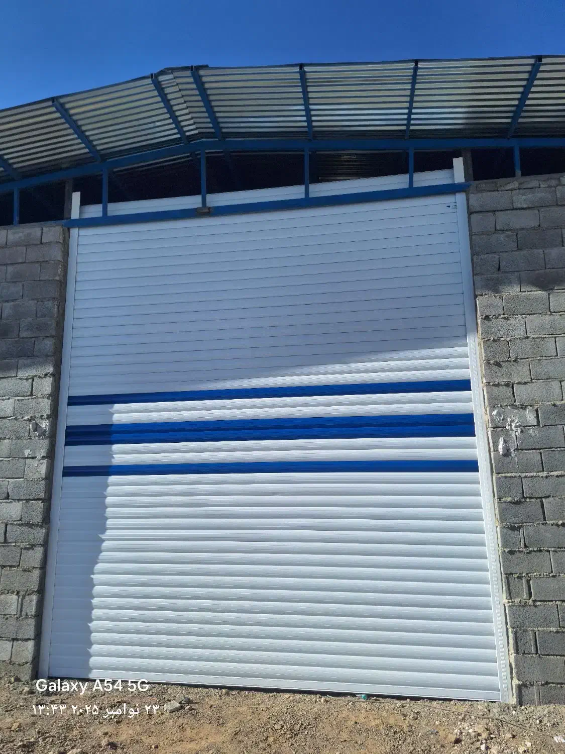 فروش و نصب انواع درب های کرکره برقی|مصالح و تجهیزات ساختمان|نی‌ریز, |دیوار