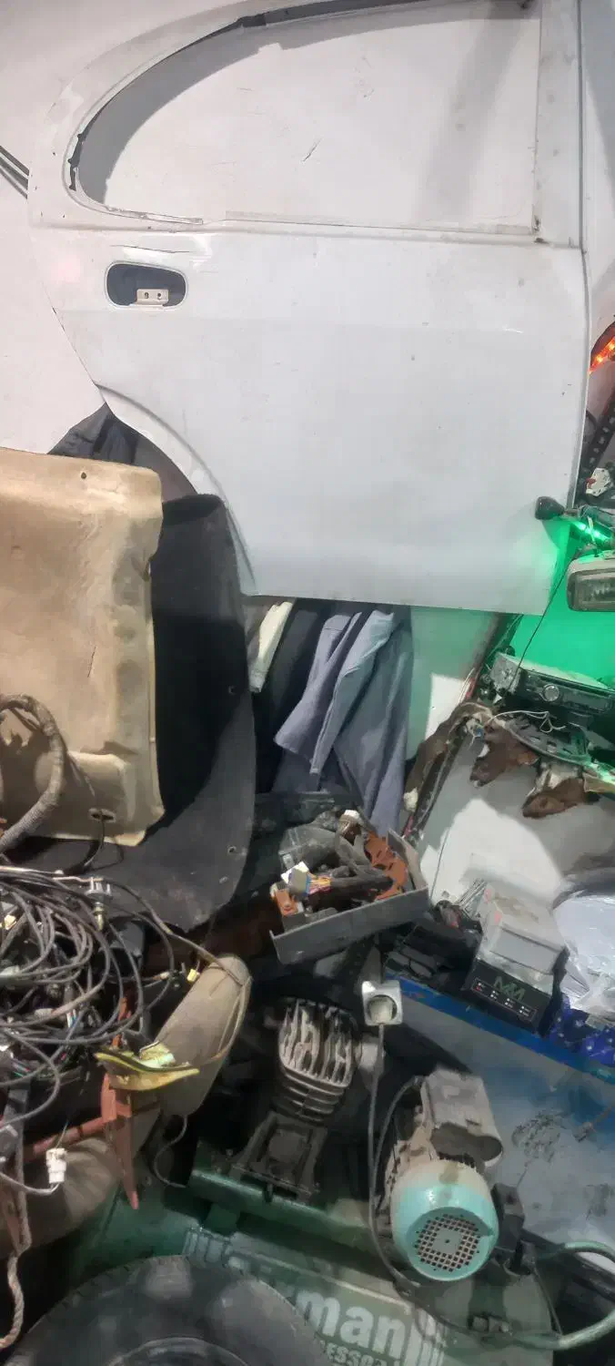 درب کوییک r و در ساینا|قطعات یدکی و لوازم جانبی|اندیشه, اندیشه فاز ۲|دیوار