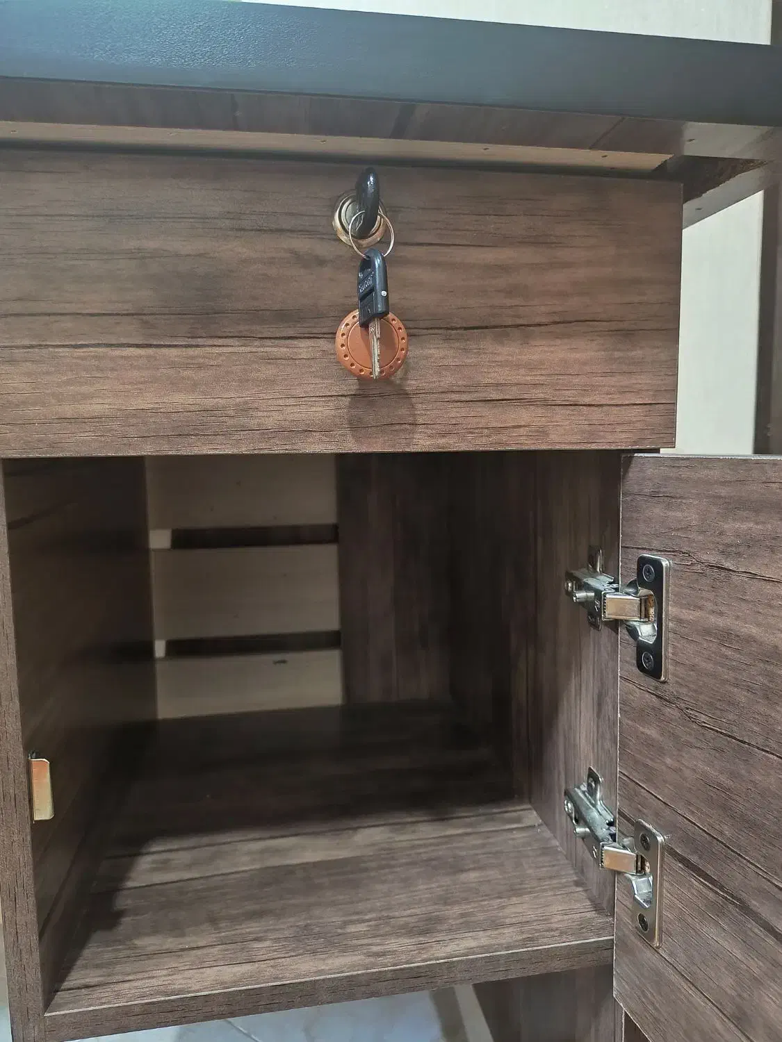 میز|میز تحریر و کامپیوتر|مشهد, فرهنگیان (شهرک غرب)|دیوار