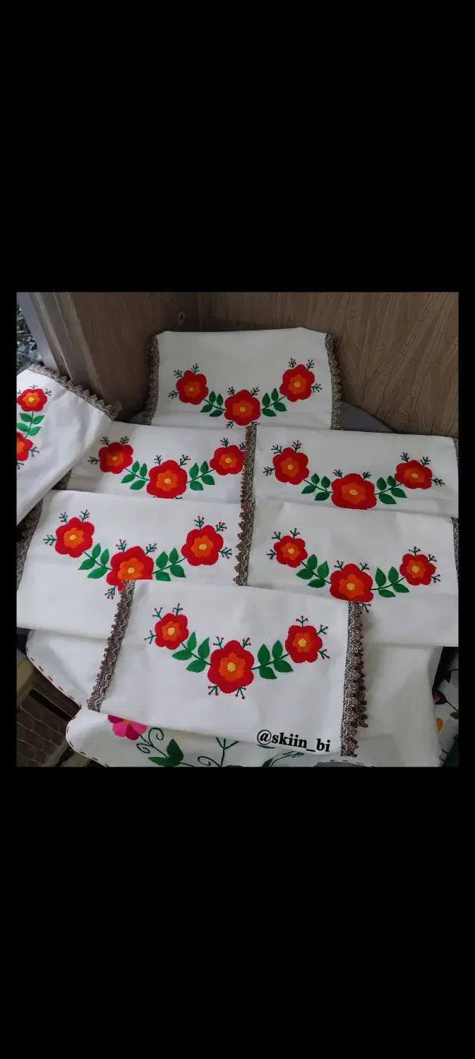 روبالشتی گلدوزی شده|رختخواب، بالش، پتو|گرگان, |دیوار