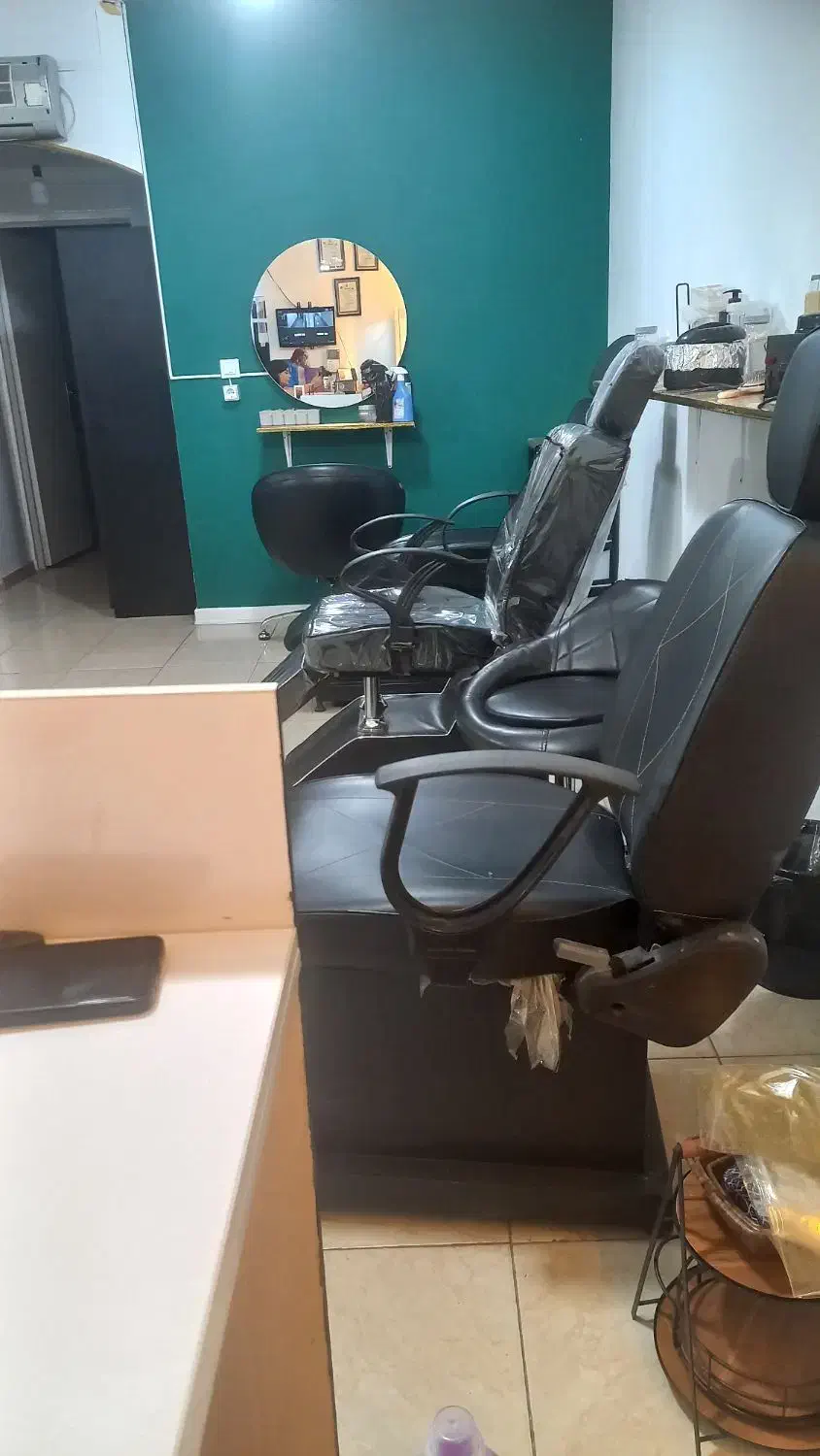 اجاره و درصدی سالن زیبایی|آرایشگاه و سالن‌های زیبایی|شیراز, تحویلی|دیوار