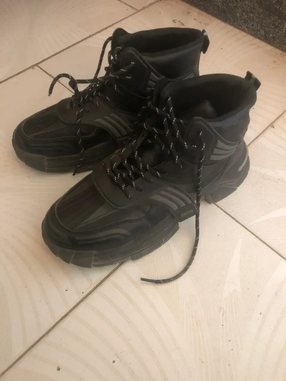 کفش ساقدار کتونی|کیف، کفش، کمربند|هشتگرد, تهران دشت|دیوار