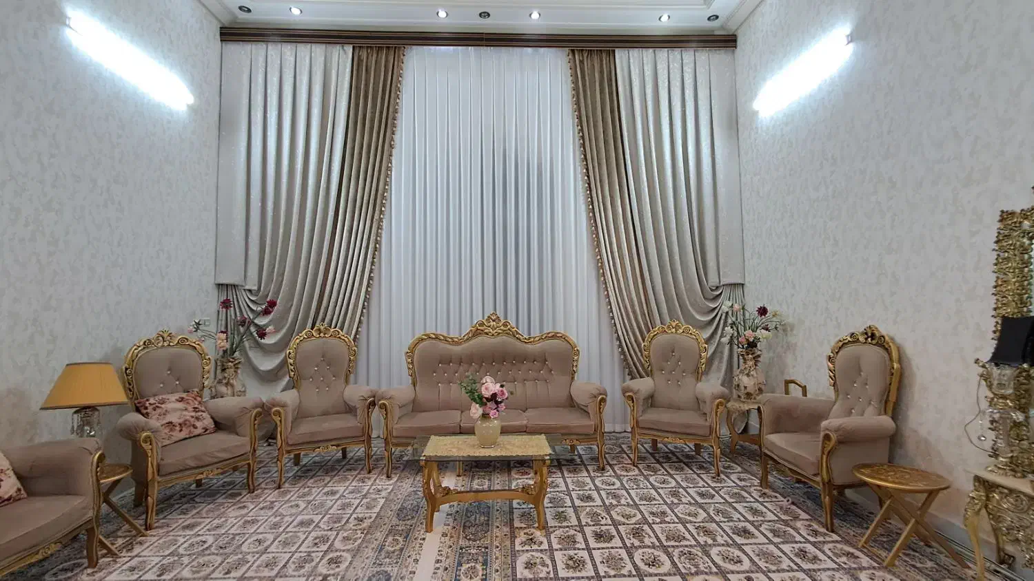 شستشوی تخصصی پرده به همراه بازونصب مجدد و تعمیرات|خدمات نظافت|قم, زاویه|دیوار