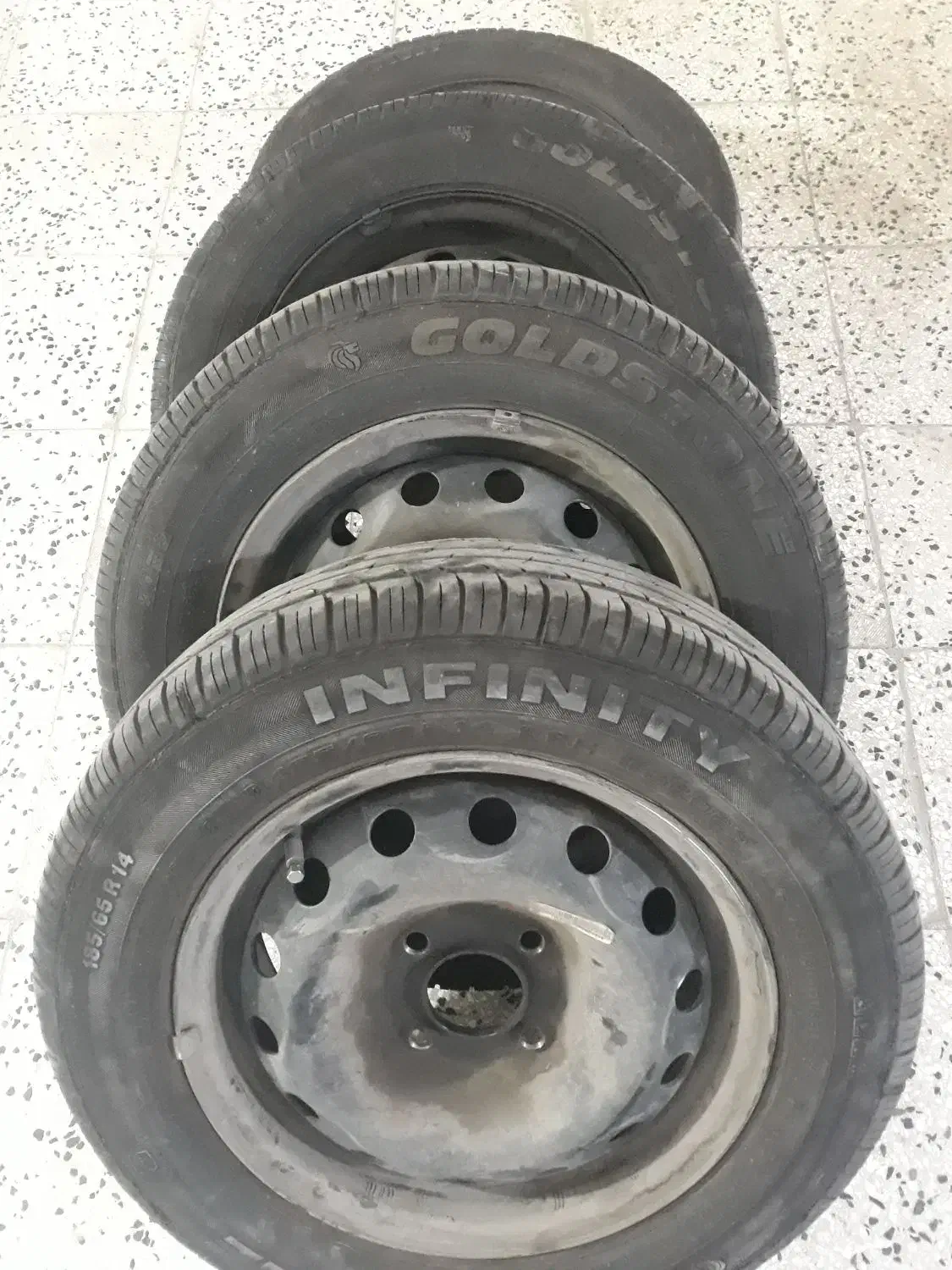 لاستیک ۱۸۵  ۶۵  ۱۴|قطعات یدکی و لوازم جانبی|تربتحیدریه, آغوی|دیوار