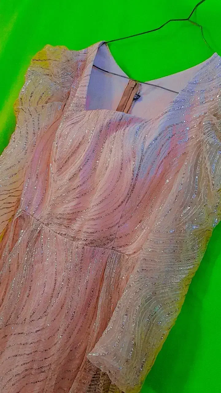 لباس مجلسی زنانه|لباس|پیشوا, |دیوار