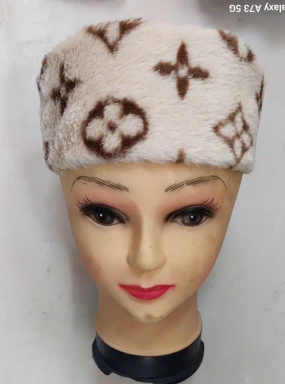 هد بند خز|لباس|شیراز, گود عربان|دیوار