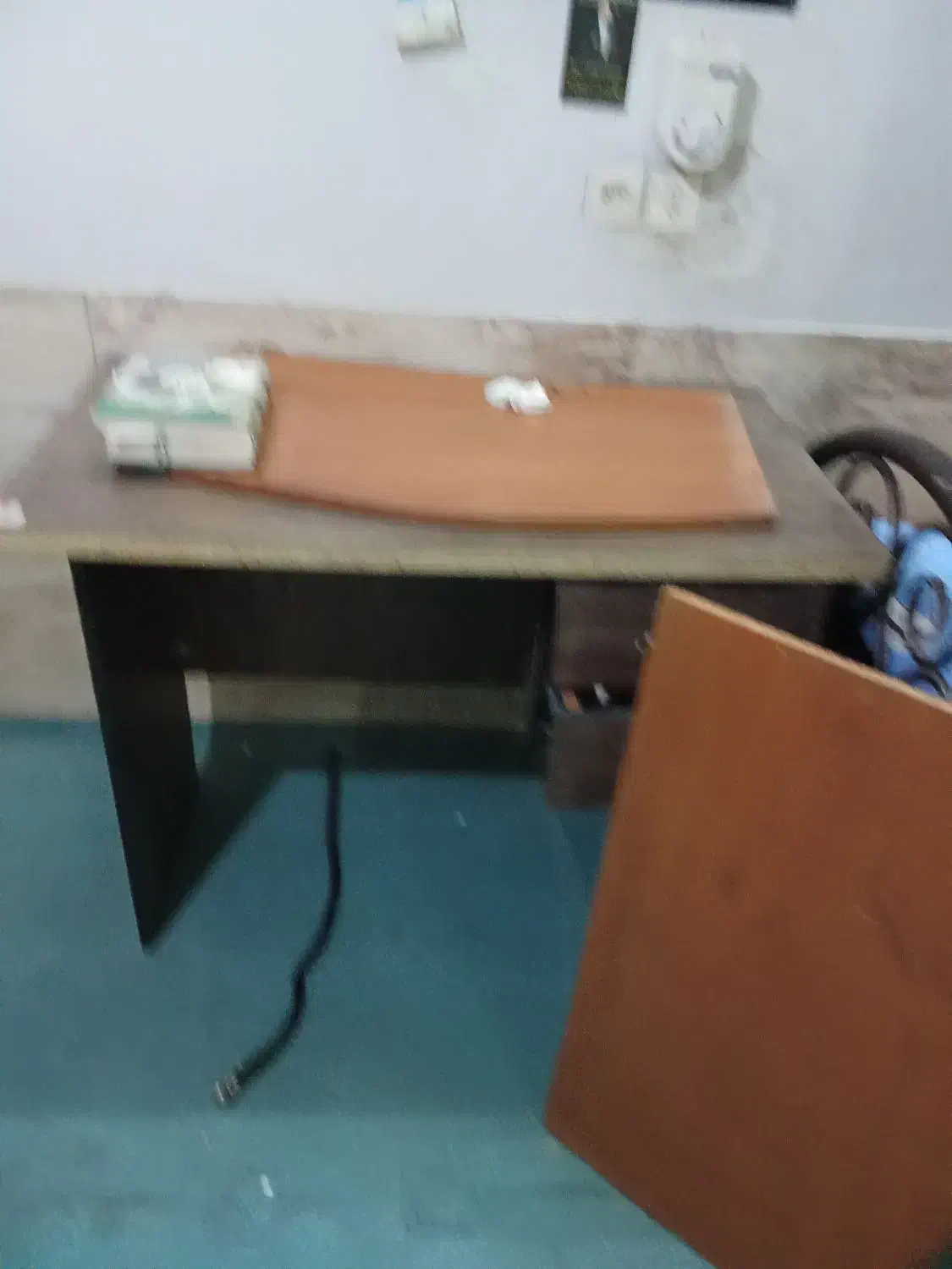 میز تحریر کامپیوتری|میز تحریر و کامپیوتر|قم, شهر قائم|دیوار