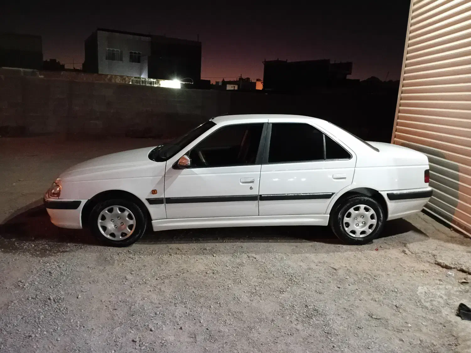 پژو پارس مدل ۹۳ کارشناسی سفید|خودرو سواری و وانت|خواف, |دیوار