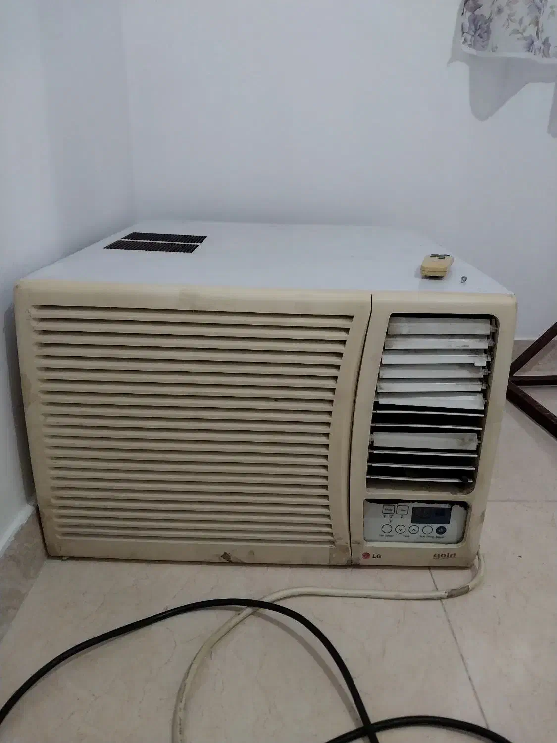 کولرپنجره ایLGگلد|کولر گازی و فنکوئل|رشت, معلولین|دیوار