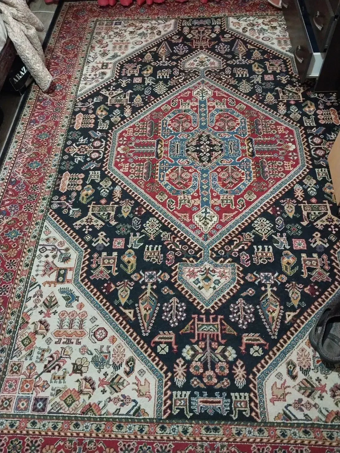 فرش (۲)|فرش|رشت, صفاری|دیوار