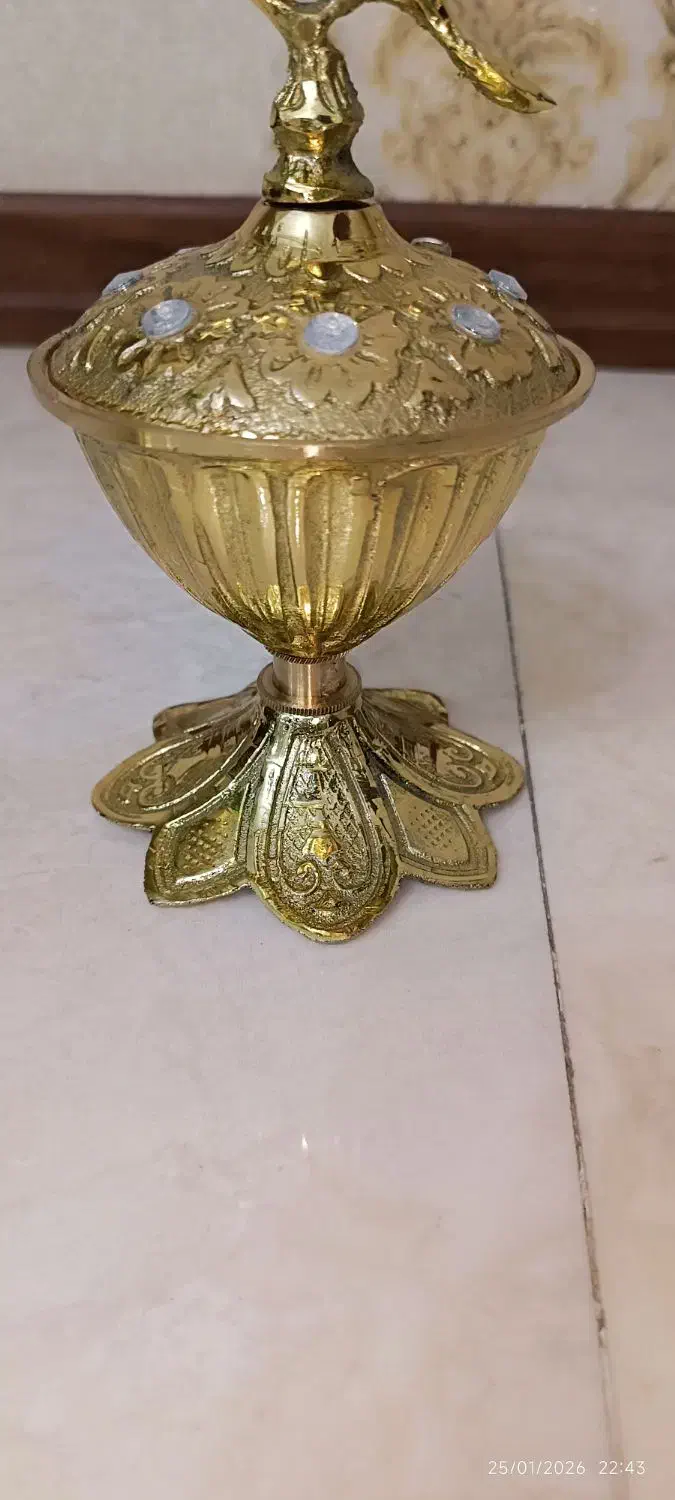 قندان برنجی|صنایع دستی و سایر لوازم تزئینی|تهران, خاک سفید|دیوار