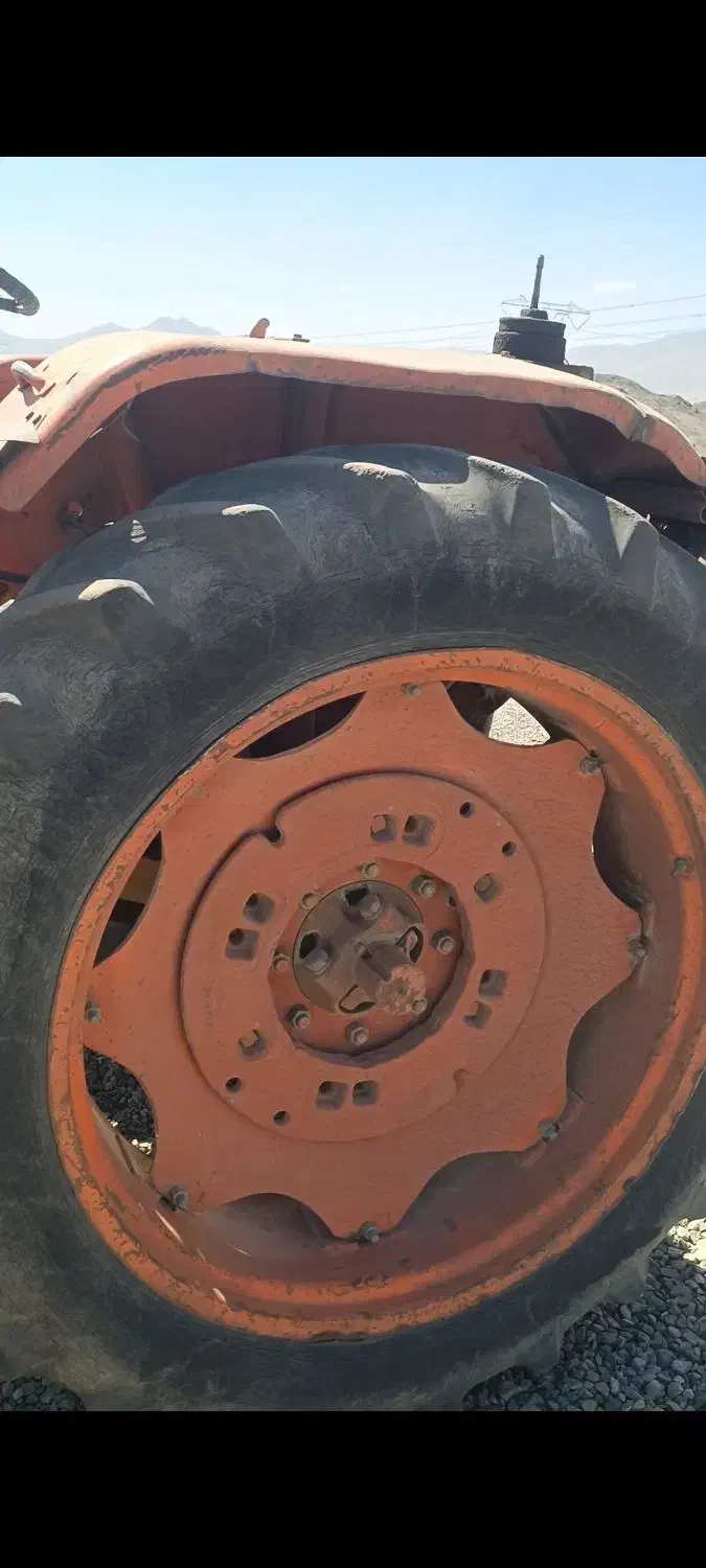 فروش تراکتور رومانی بیل دارمدل64|خودرو سنگین|باغ بهادران, |دیوار