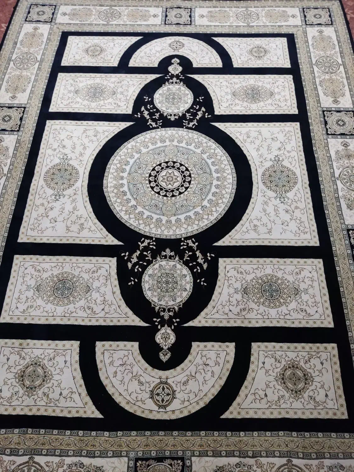 فرش 12 متری|فرش|قائم‌شهر, |دیوار