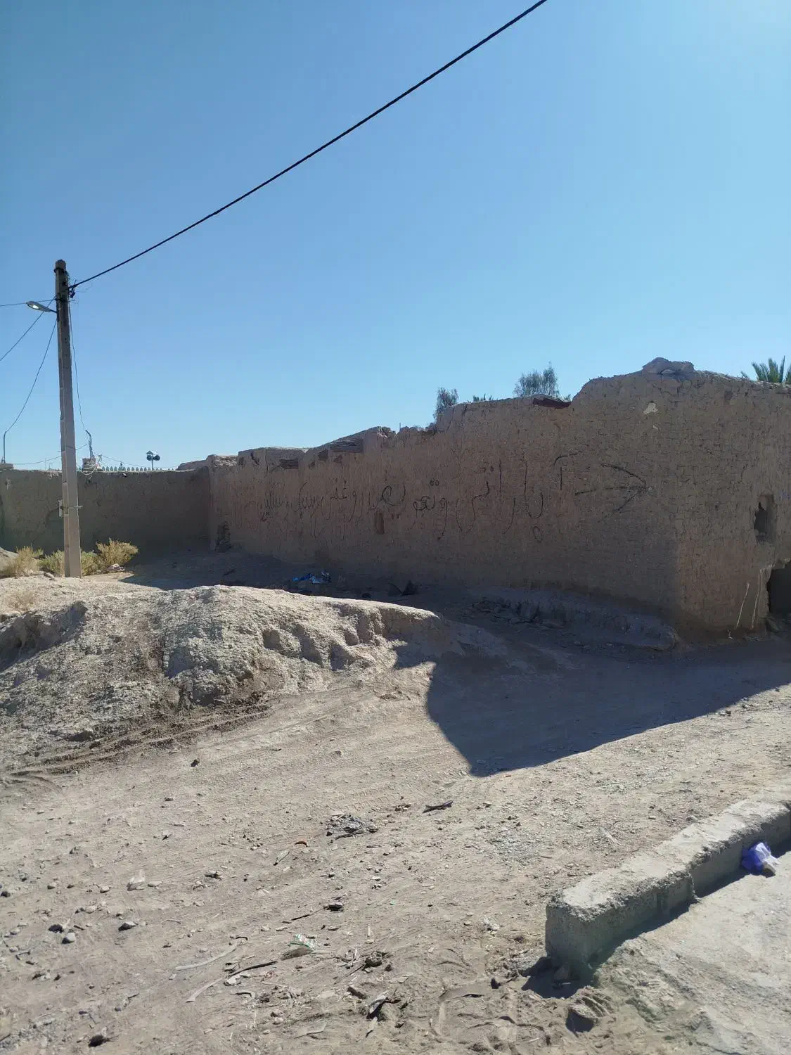 زمین تجاری بغل جاده اصلی ورودی قلعه|فروش زمین و ملک کلنگی|پسکوه, |دیوار