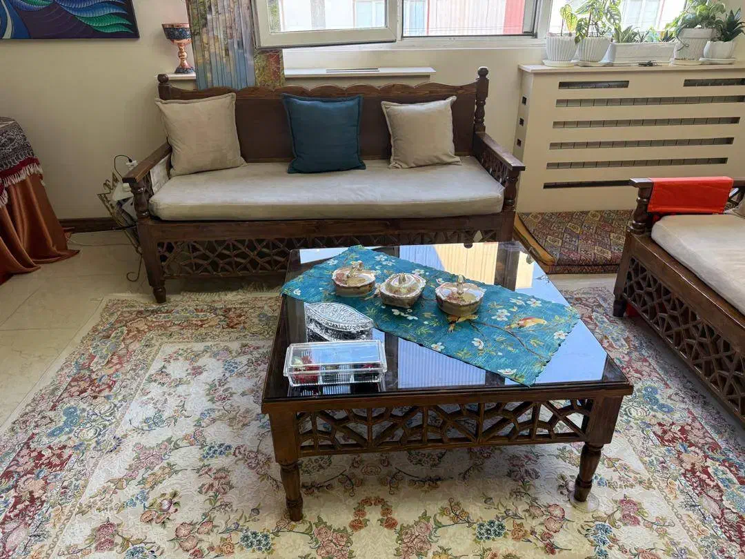 میز تلویزیون+میز پذیرایی سنتی + دو عدد مبل سنتی|مبلمان خانگی و میز عسلی|پردیس, فاز ۸|دیوار