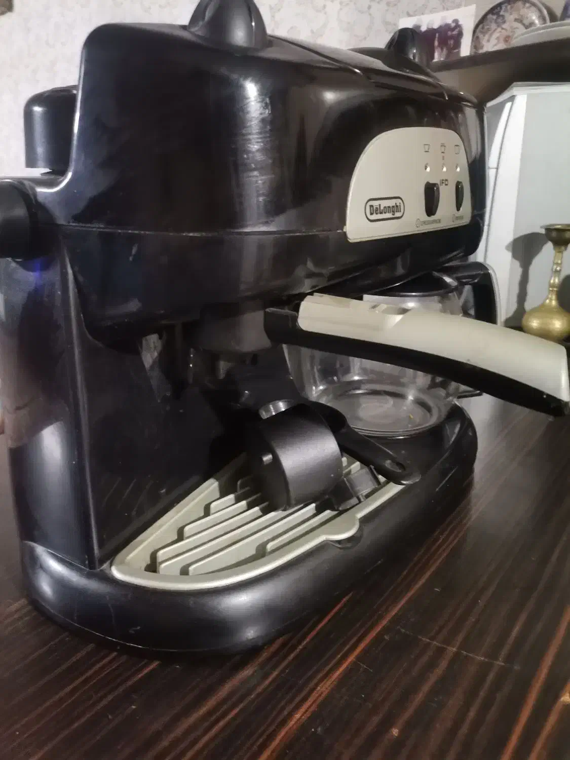 قهوه ساز دلونگی برند معروف ایتالیایی|سماور، چای‌ساز، قهوه‌ساز|مشهد, نوید|دیوار