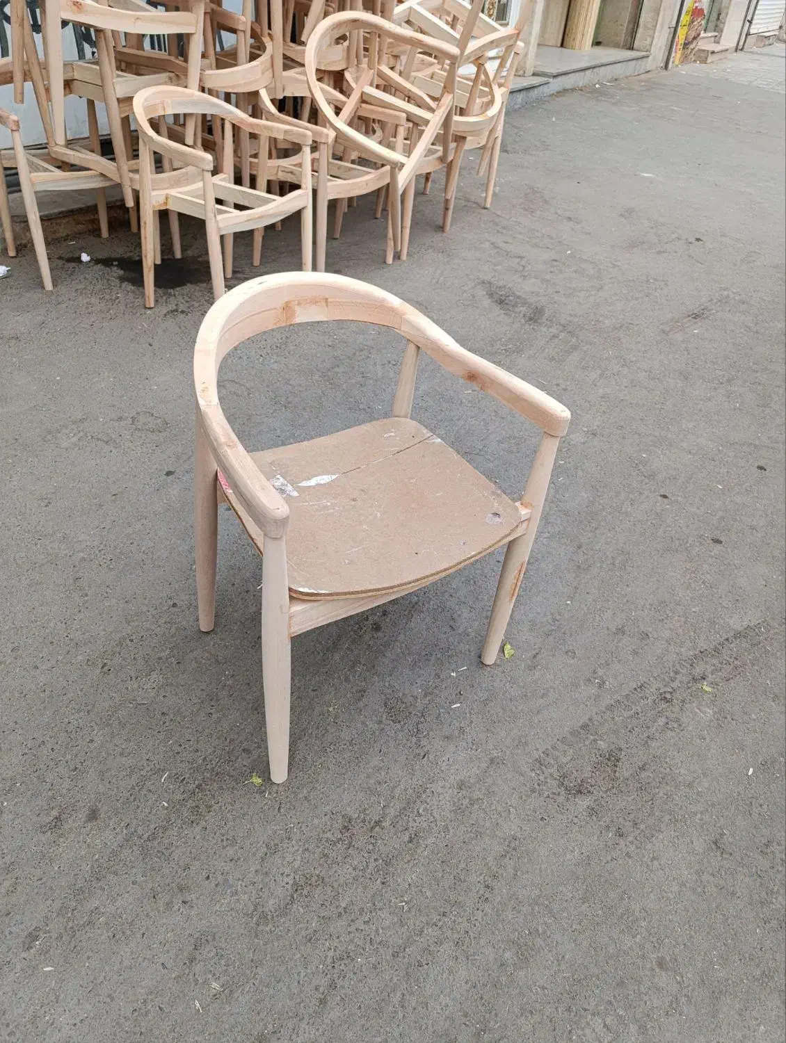 صندلی نهارخوری . .|صندلی و نیمکت|نسیمشهر, |دیوار