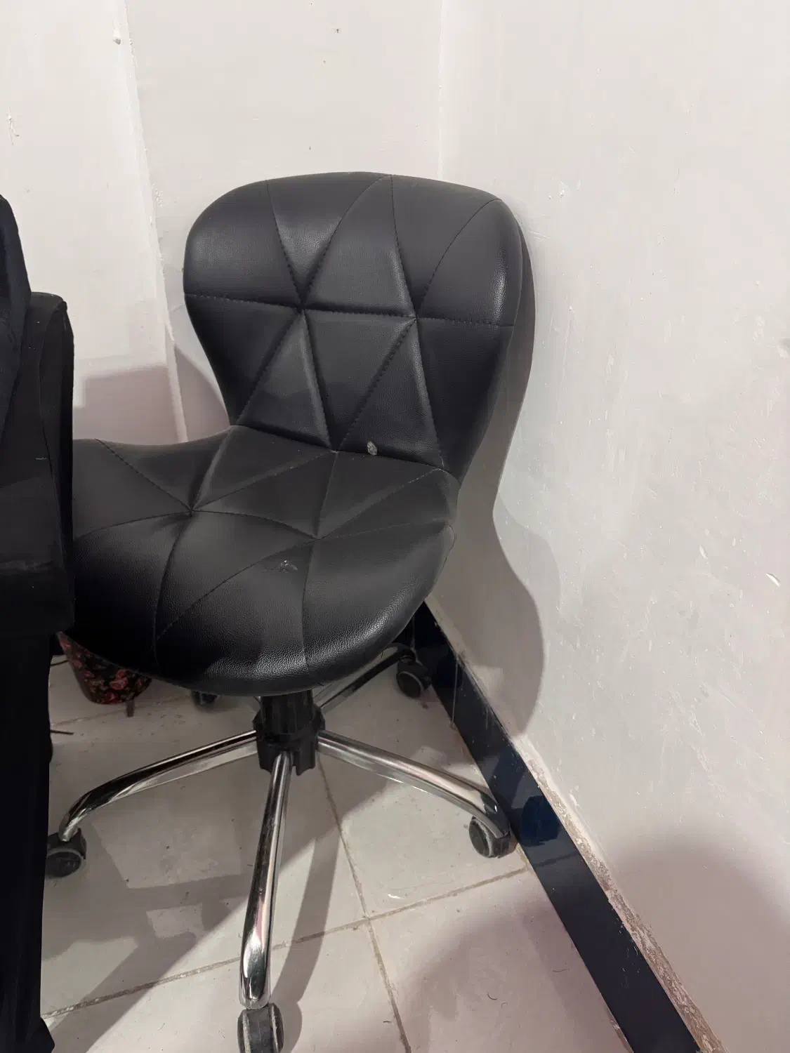 سه عدد صندلی استادکار|مبلمان اداری|بهبهان, |دیوار