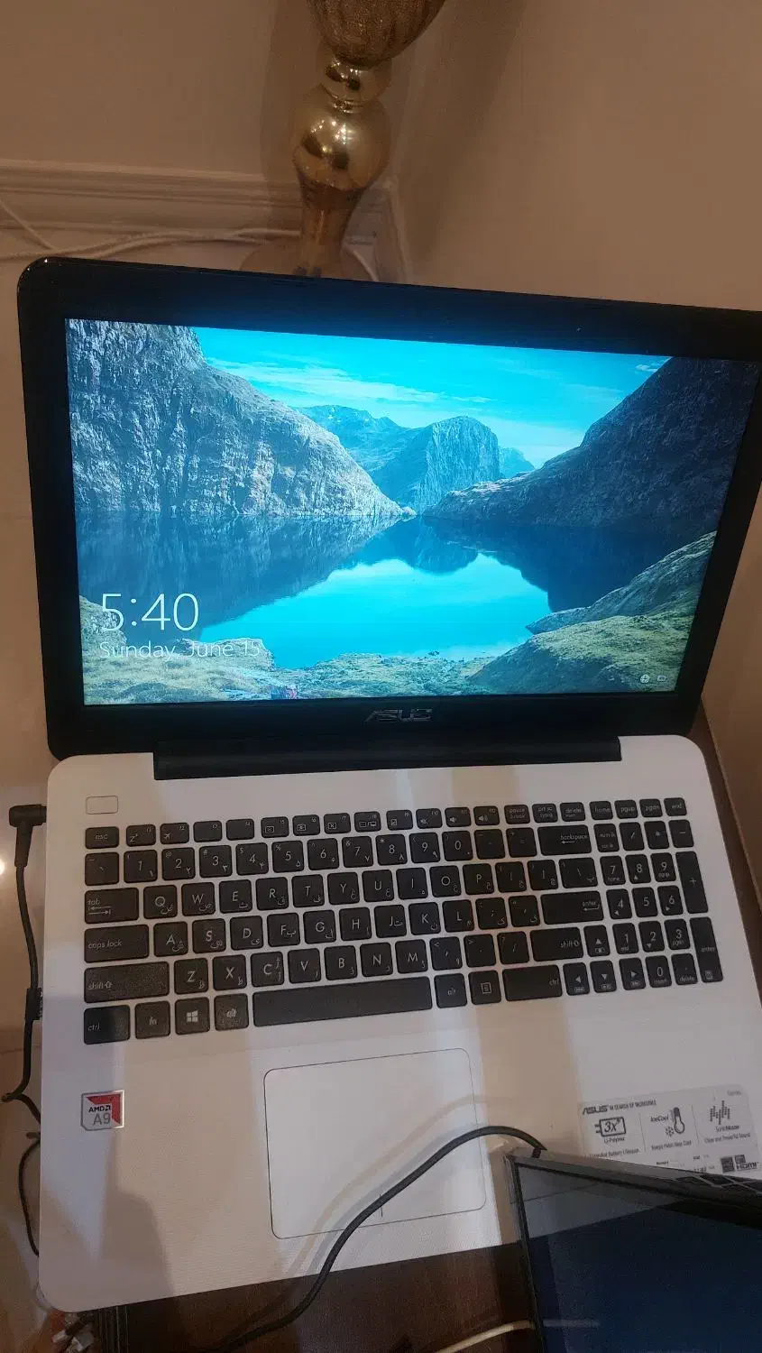 لپ تاپ ۱۵ اینچی ایسوس بسیار سالم|رایانه همراه|تهران, نیلوفر|دیوار