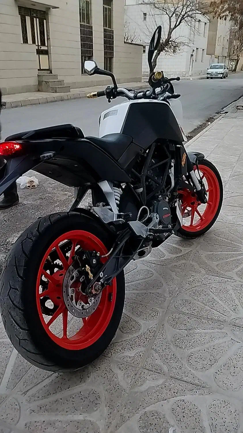 دوک۹۹|موتورسیکلت|همدان, |دیوار