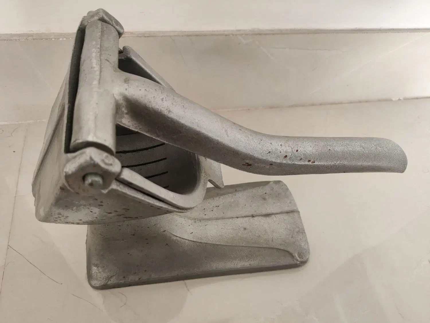 آبمیوه گیری دستی|آبمیوه‌گیر و آب‌مرکبات‌گیر|سبزوار, توحیدشهر|دیوار