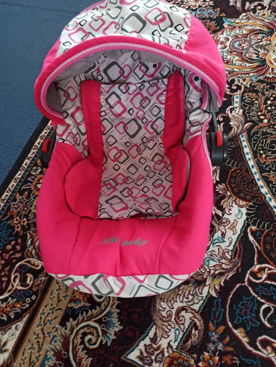 کریربچه سالم|کالسکه و لوازم جانبی|بانه, |دیوار