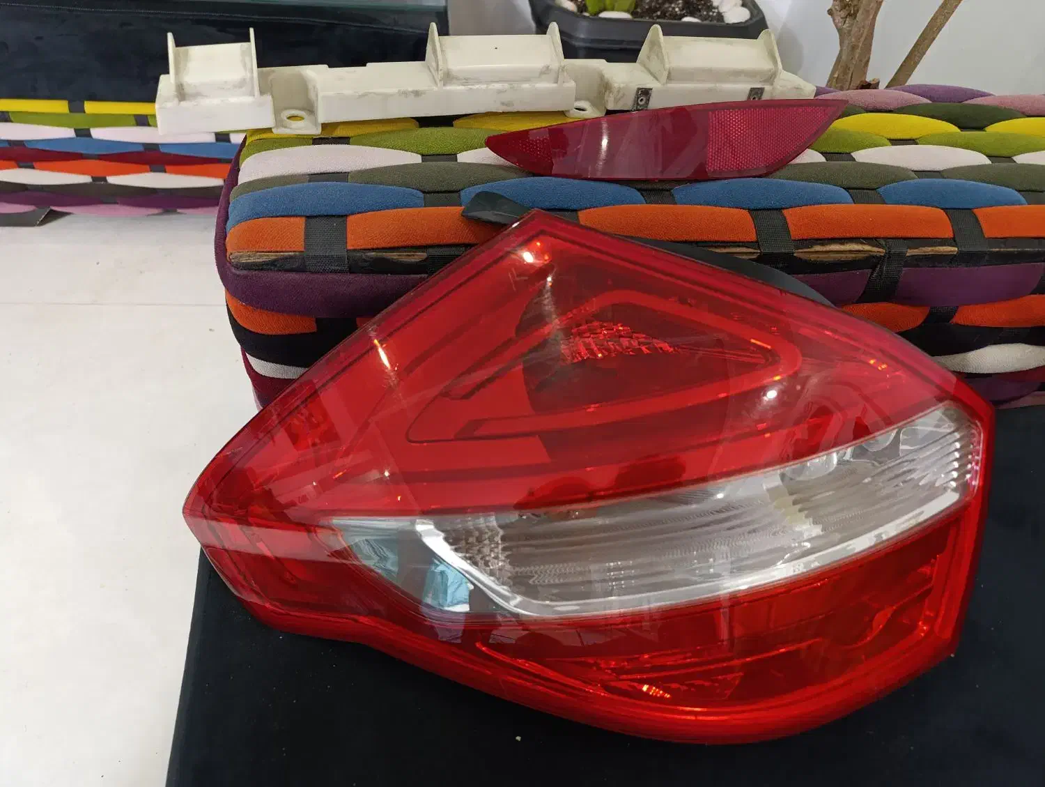 چراغ عقب برلیانس ۳۲۰|قطعات یدکی و لوازم جانبی|مشهد, الهیه|دیوار