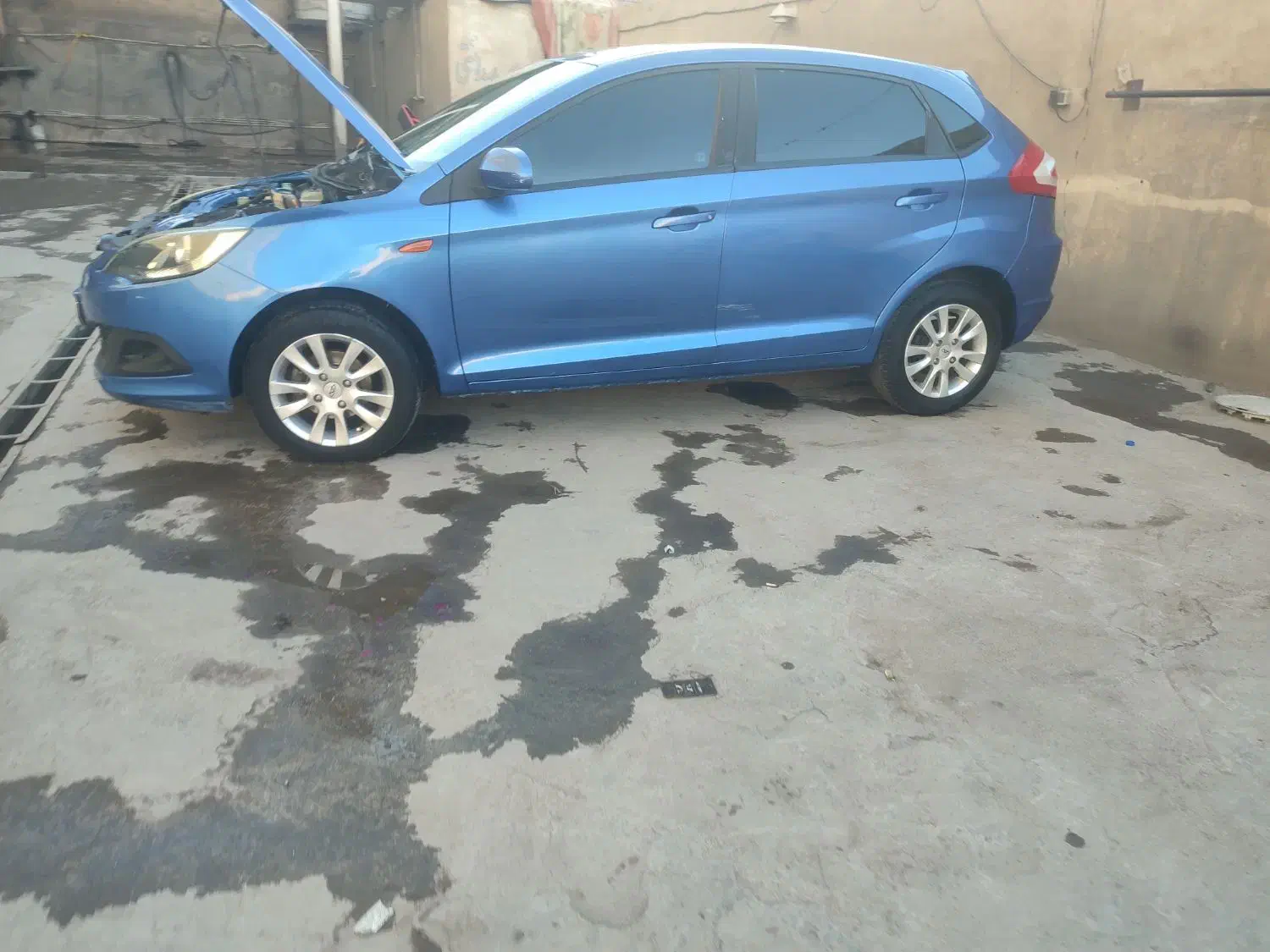 ام وی ام 315|خودرو سواری و وانت|قم, شاه ابراهیم|دیوار