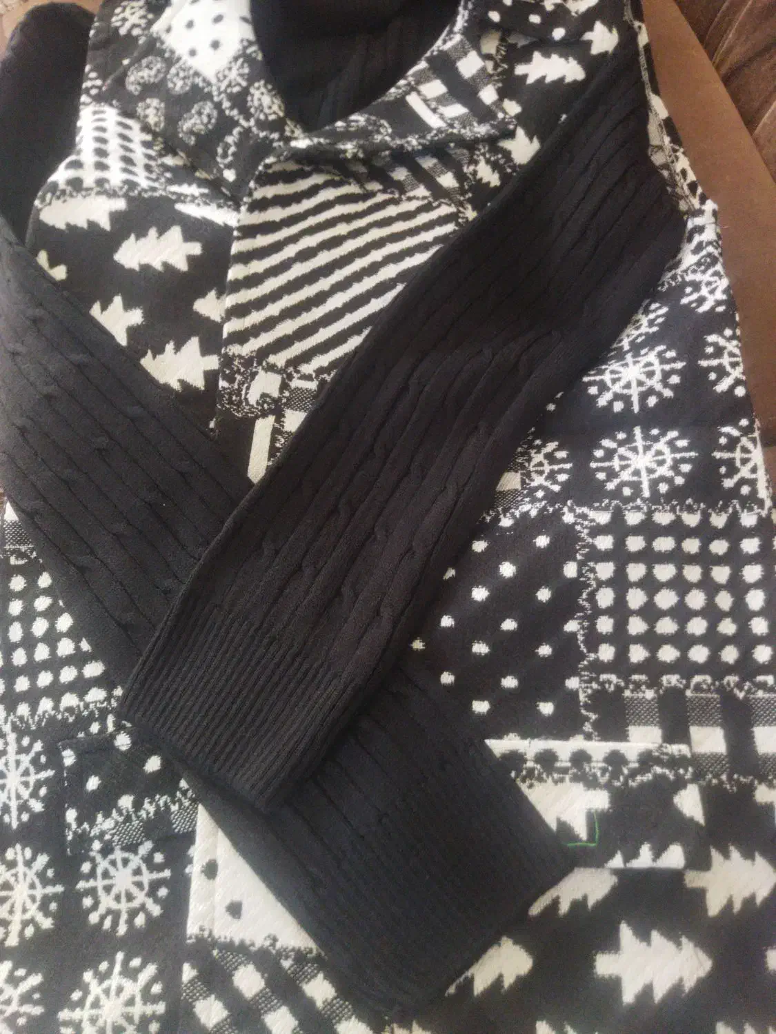 بافت زیبا|لباس|کرمان, |دیوار