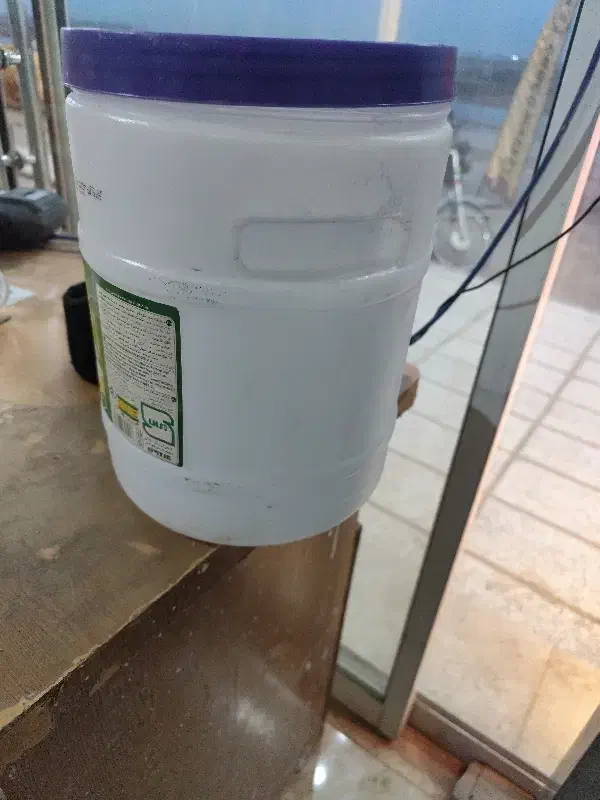 دبه  10 کیلویی سالم تمیز|ظروف نگهدارنده، پلاستیکی، یک‌بارمصرف|رضویه, |دیوار