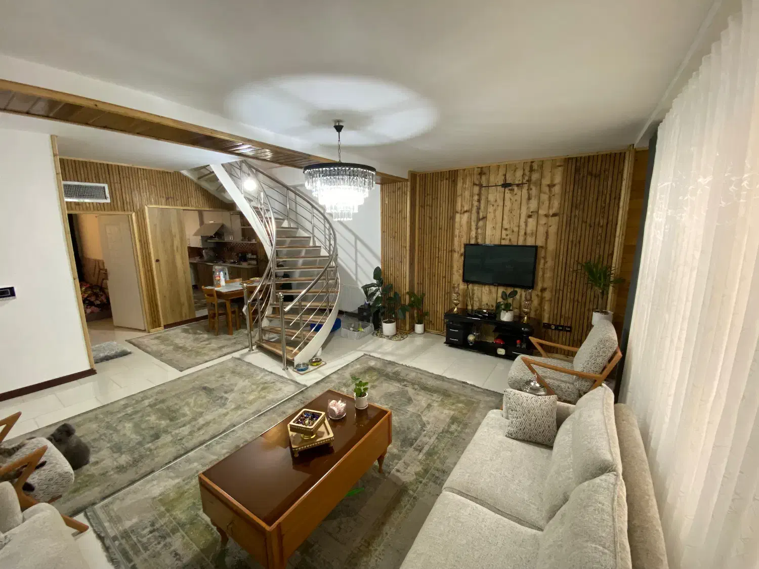 دوبلکس مهستان فاز ۳ شهرآرای پنجم(همکف)|فروش آپارتمان|هشتگرد, فاز ۳ مهستان|دیوار