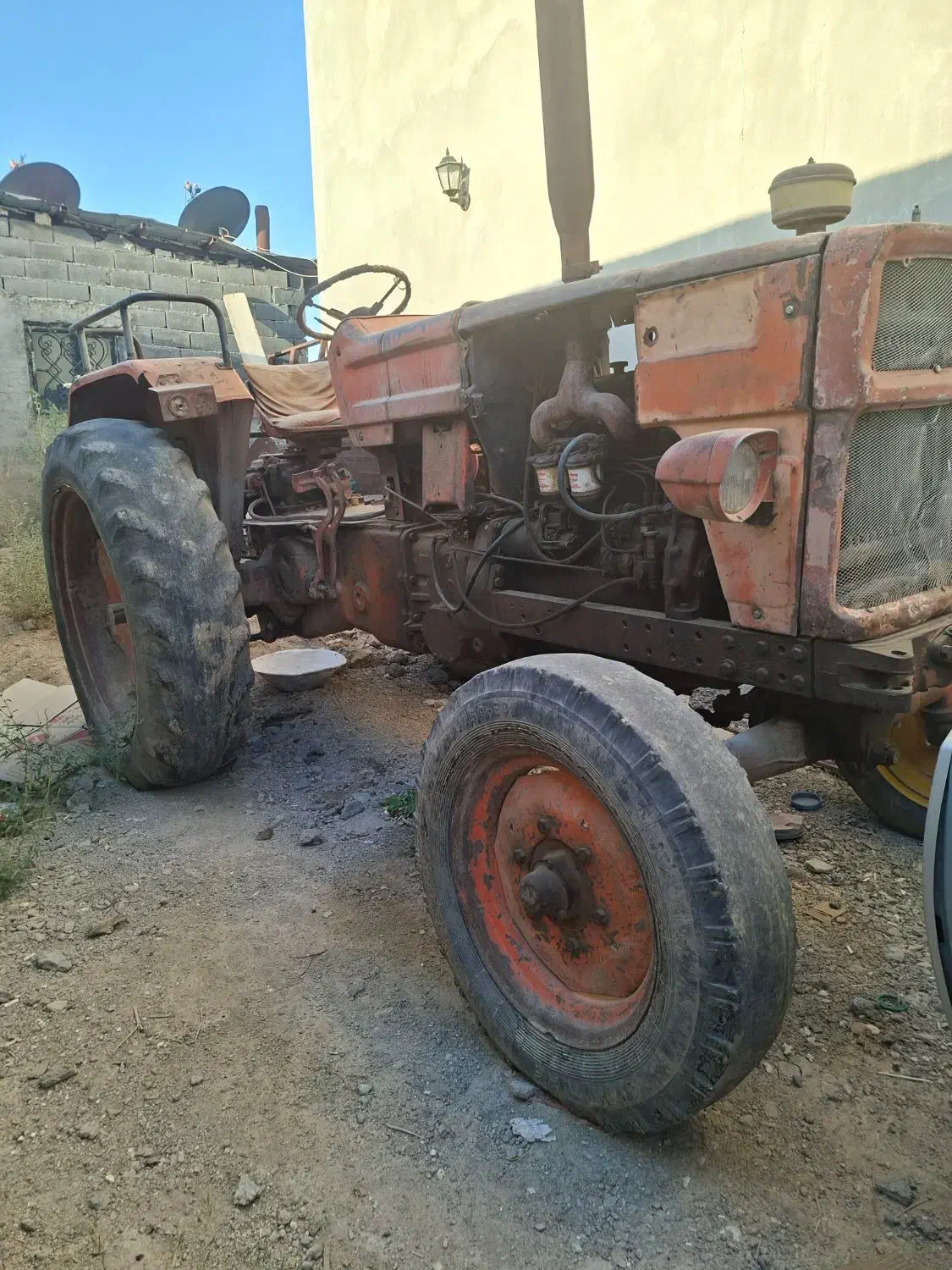 تراکتور رومانی مدل ۶۱ فابریک|خودرو سنگین|دماوند, دماوند|دیوار