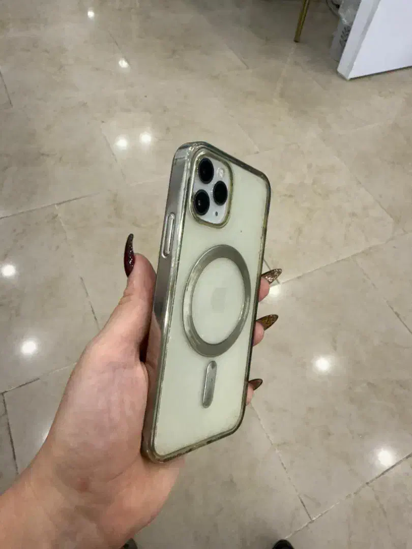 آیفون ۱۱ پرو iPhone 11 Pro|موبایل|رشت, استادسرا|دیوار