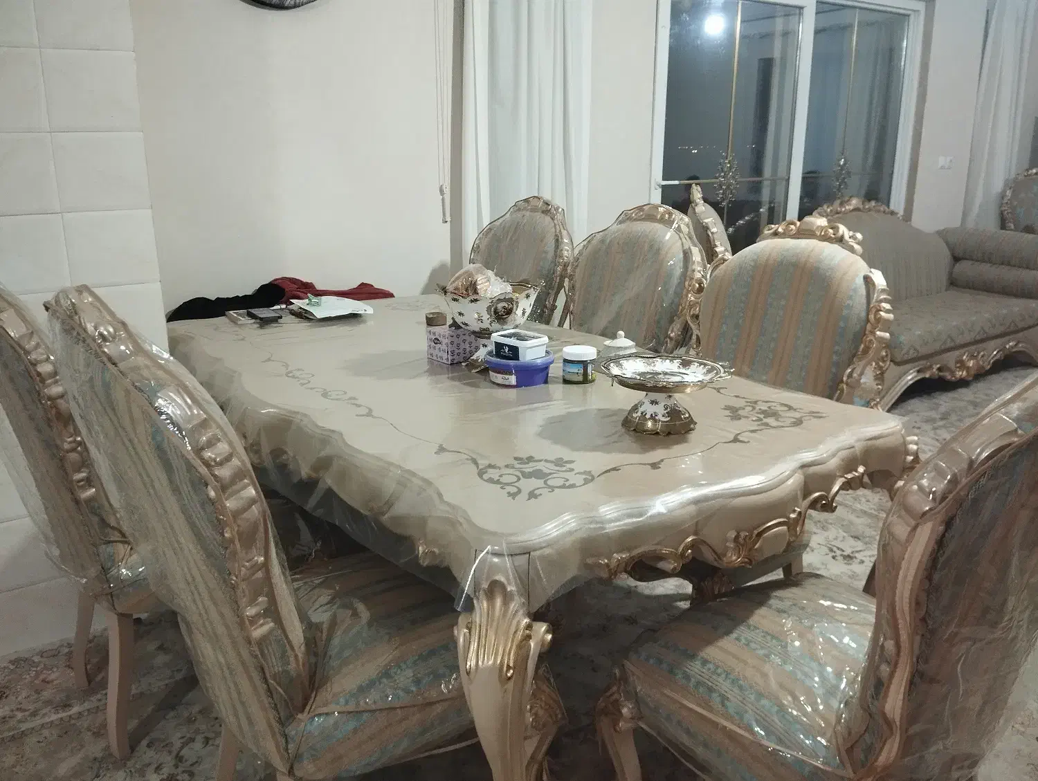 میز ناهارخوری سلطنتی|میز و صندلی غذاخوری|قائم‌شهر, |دیوار