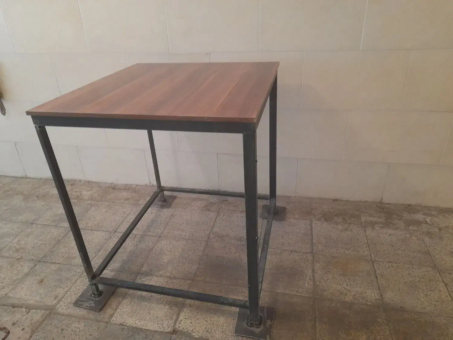 میز آهنی|فروشگاه و مغازه|زنجان, |دیوار