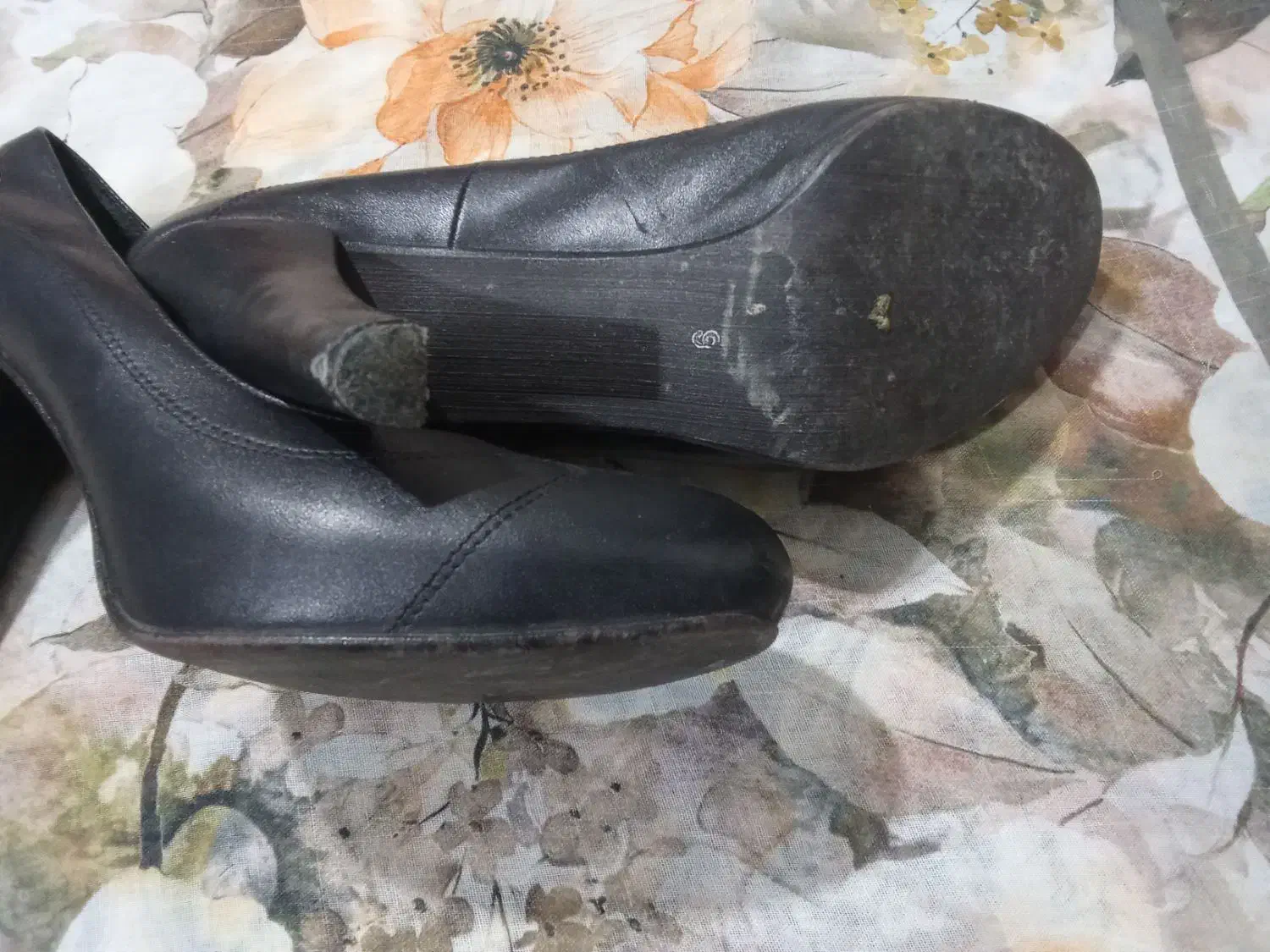 کفش پاشنه بلند|کیف، کفش، کمربند|یاسوج, |دیوار