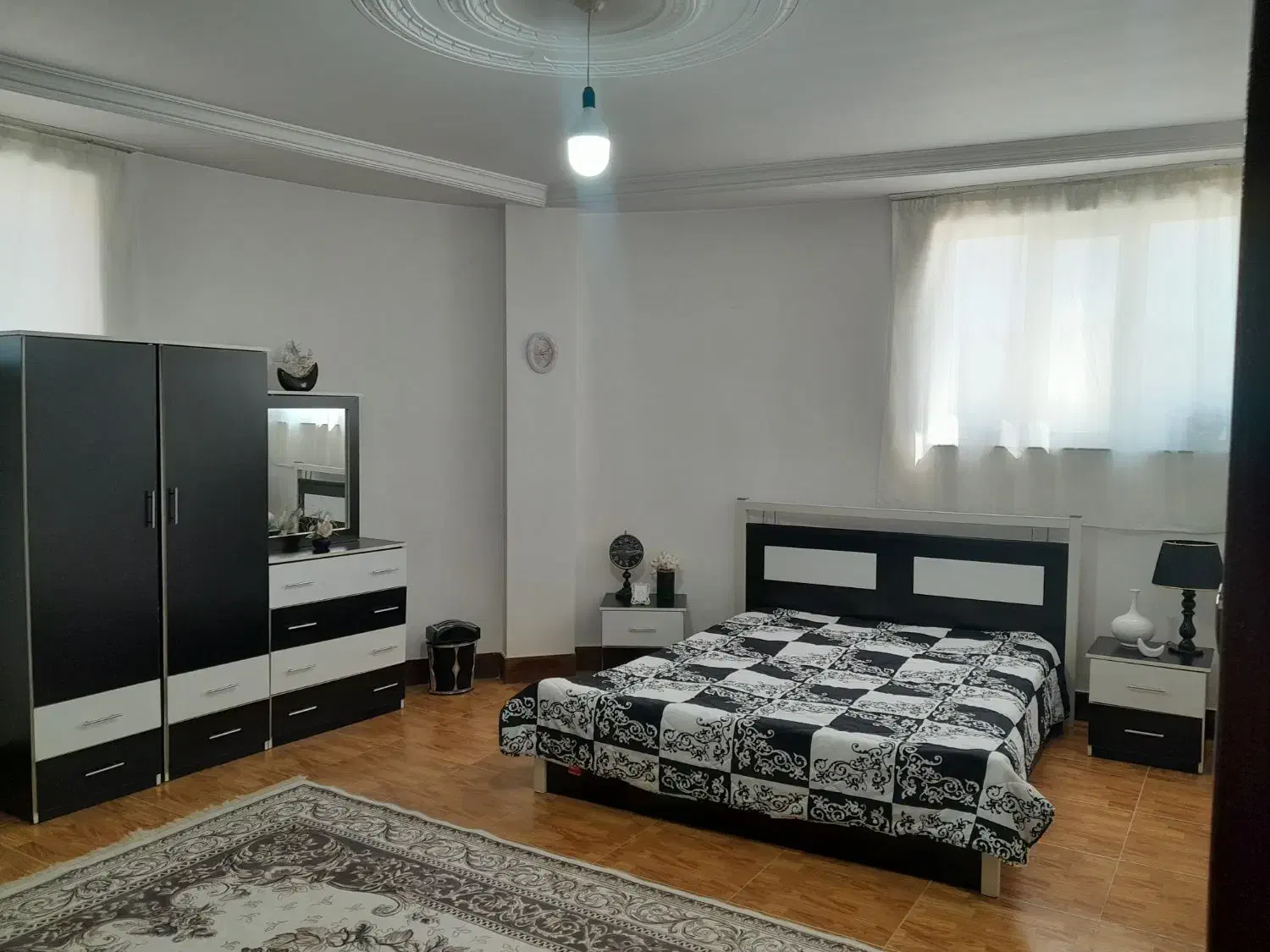 سرویس خواب|تخت و سرویس خواب|مهاباد (آذربایجان غربی), |دیوار