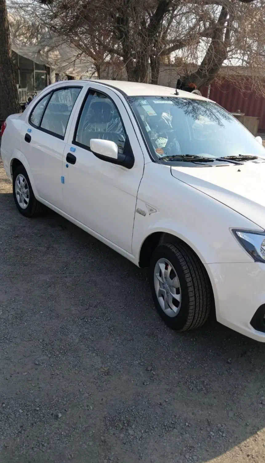 فروش سایناSمدل 1404مانیتور دار شرکتی در حد صفر|خودرو سواری و وانت|کاشان, کارگر|دیوار