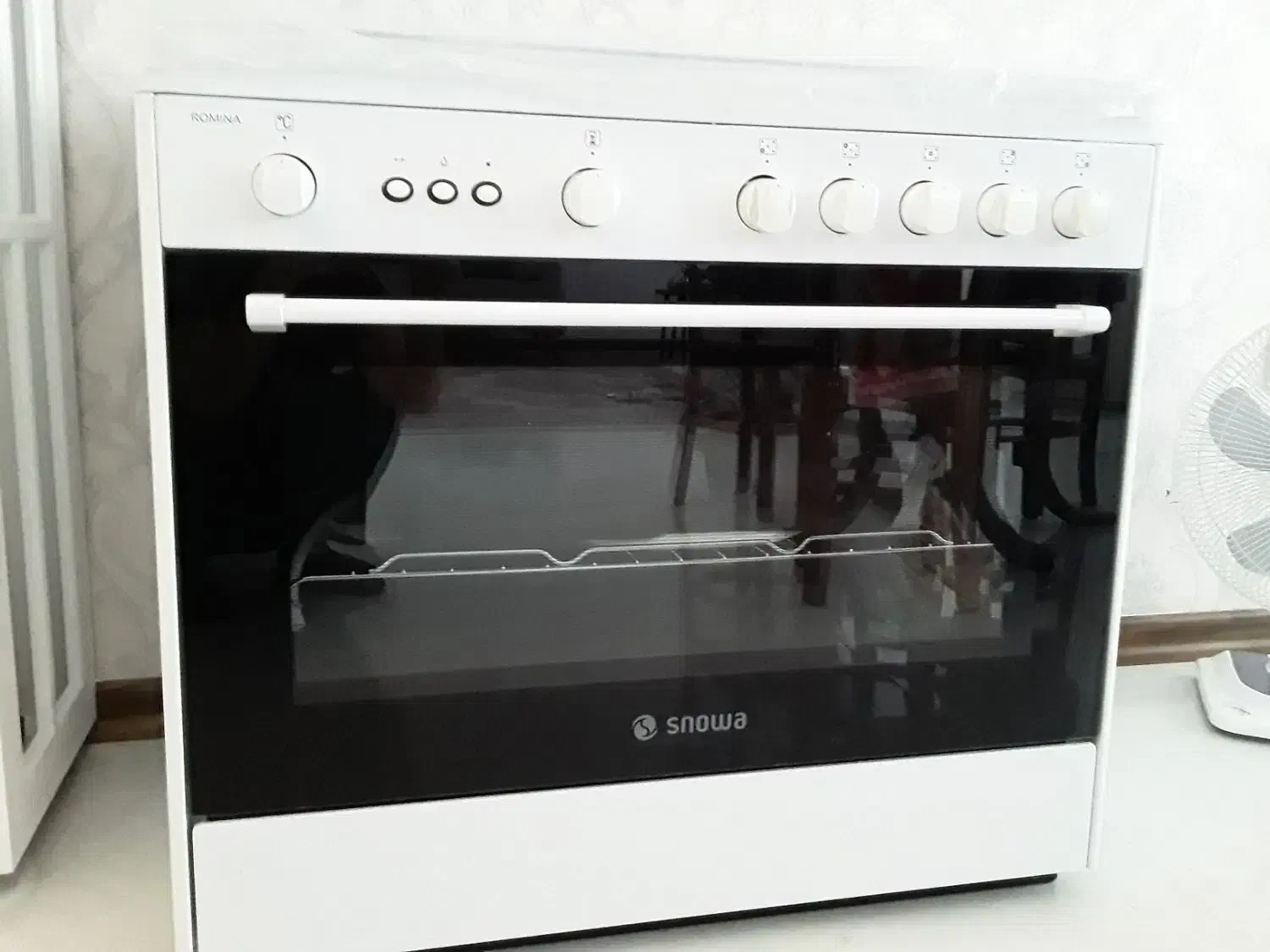 اجاق گاز فردار اسنوا.  مدل رومینا مخصوص جهیزیه|اجاق گاز و لوازم برقی پخت‌وپز|مشهد, امیریه|دیوار