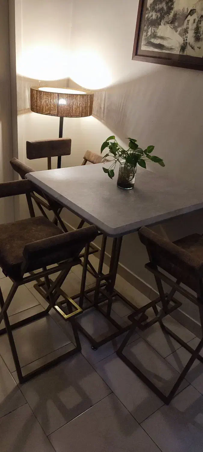 میز با صندلی سه نفره فروش فوری|میز و صندلی غذاخوری|تهران, حشمتیه|دیوار